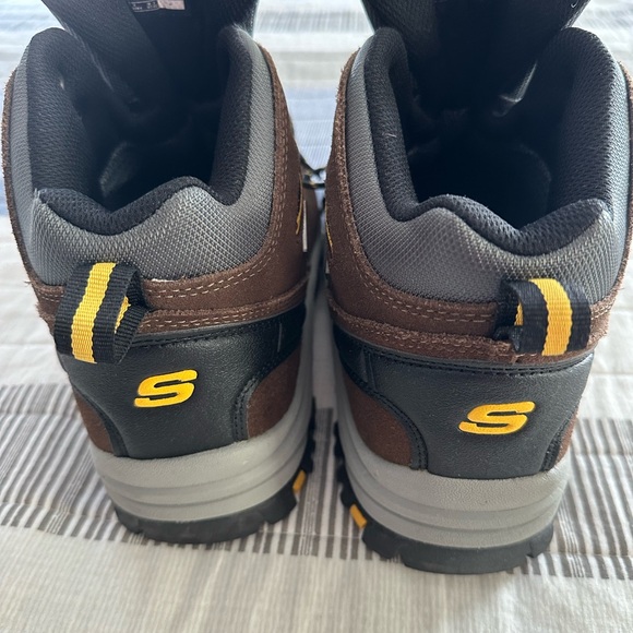 Men’s Skechers Hiking boots - Picture 6 of 7